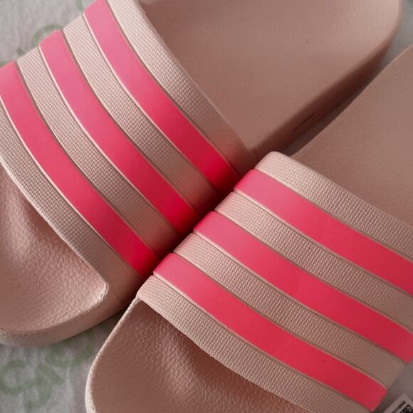 adidas ADILETTE AQUA WONQUA/BEAMPK/WONQUA Sz7 slides - Picture 12 of 13